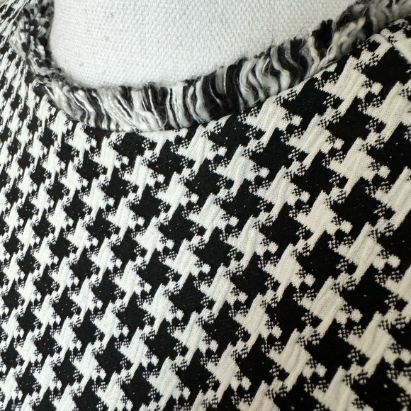 Violets and Roses Dress Size 0 Tweed Black White STITCH FIX NWT - Picture 5 of 6